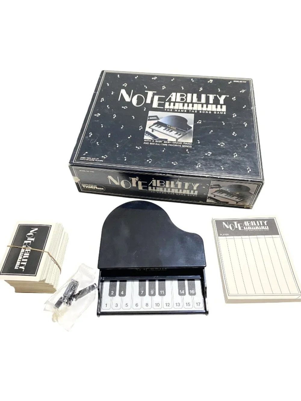 Noteability Name The Song Game Tiger 1990 Complete Set Baby Grand Piano WORKS